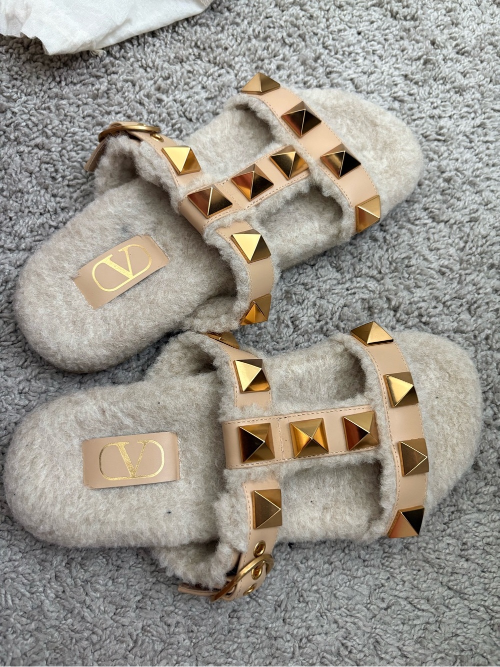 Valentino Beige Shearling Slide Sandals with Gold Pyramid Studs